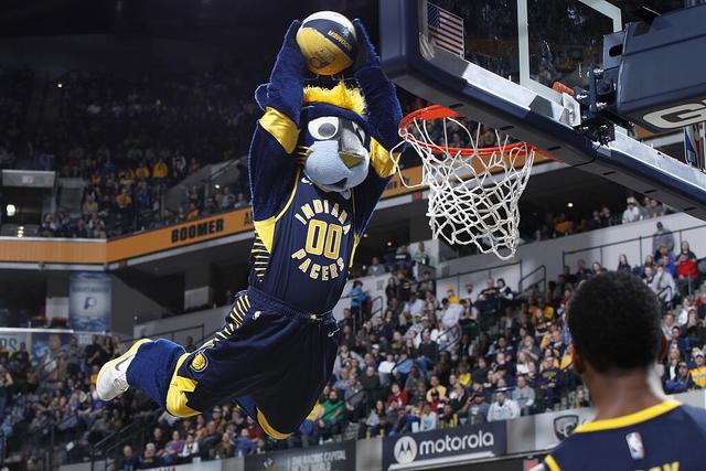 山东男篮回应丁伟是否下课：请以官方通知为准